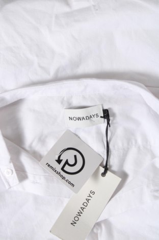 Мъжка риза Nowadays, Размер L, Цвят Бял, Цена 77,00 лв.