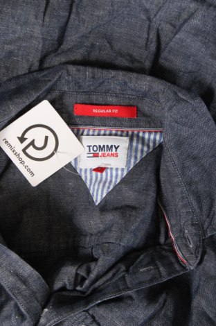 Мъжка риза Tommy Jeans, Размер S, Цвят Син, Цена 27,75 лв.