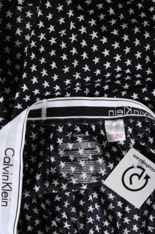 Мъжки боксерки Calvin Klein, Размер L, Цвят Черен, Цена 95,76 лв.
