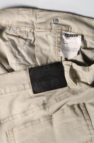 Herren Jeans Pioneer, Größe XL, Farbe Beige, Preis 28,53 €