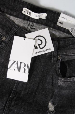 Ανδρικό τζίν Zara, Μέγεθος M, Χρώμα Γκρί, Τιμή 28,72 €
