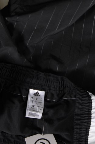 Pantaloni scurți de bărbați Adidas, Mărime XL, Culoare Negru, Preț 139,59 Lei
