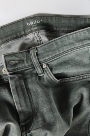 Мъжки къс панталон Celio, Размер M, Цвят Зелен, Цена 24,96 лв.