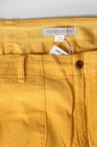 Мъжки къс панталон Outerknown, Размер L, Цвят Жълт, Цена 66,01 лв.