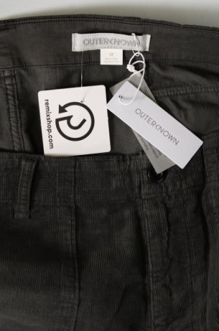 Pantaloni scurți de bărbați Outerknown, Mărime XL, Culoare Gri, Preț 132,40 Lei