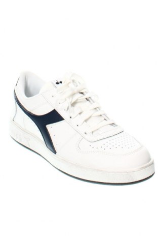 Мъжки обувки Diadora, Размер 42, Цвят Бял, Цена 89,00 лв.