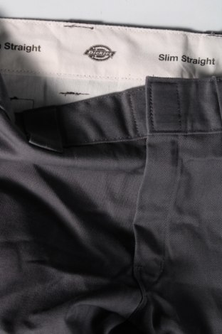 Pantaloni de bărbați Dickies, Mărime L, Culoare Gri, Preț 134,87 Lei