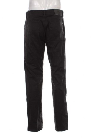 Pantaloni de bărbați Pierre Cardin, Mărime L, Culoare Negru, Preț 111,71 Lei