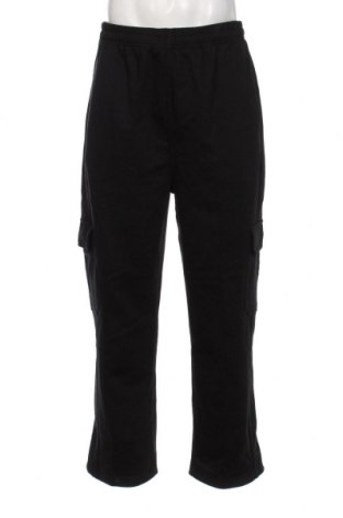 Pantaloni trening de bărbați Urban Classics, Mărime XL, Culoare Negru, Preț 97,89 Lei