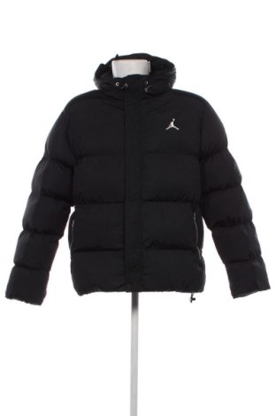 Мъжко яке Air Jordan Nike, Размер XL, Цвят Черен, Цена 323,85 лв.
