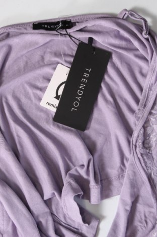 Пижама Trendyol, Размер L, Цвят Лилав, Цена 54,00 лв.