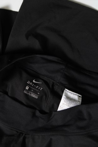 Пола - панталон Nike, Размер M, Цвят Черен, Цена 59,25 лв.