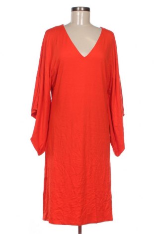 Kleid, Größe M, Farbe Rot, Preis € 8,07