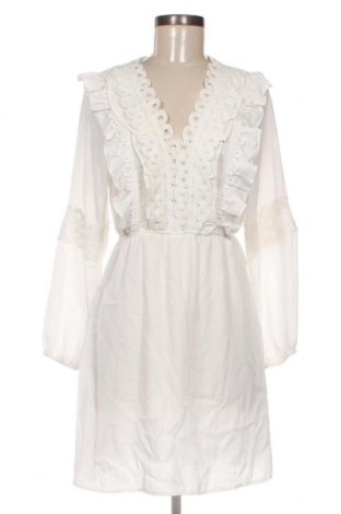 Kleid, Größe M, Farbe Weiß, Preis 8,25 €