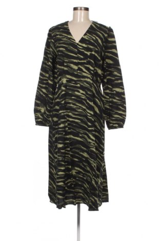 Kleid B.Young, Größe M, Farbe Mehrfarbig, Preis € 55,67