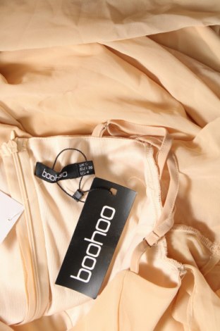 Kleid Boohoo, Größe S, Farbe Beige, Preis € 29,02