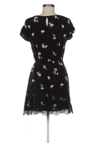 Kleid Cropp, Größe M, Farbe Schwarz, Preis 15,97 €