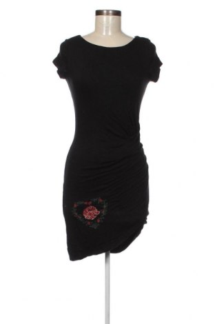 Kleid Desigual, Größe S, Farbe Schwarz, Preis 34,24 €