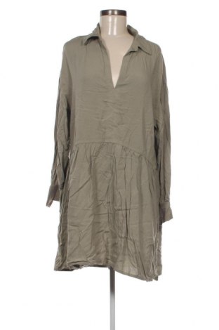 Kleid H&M L.O.G.G., Größe S, Farbe Grün, Preis € 6,66