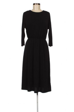 Kleid Monki, Größe S, Farbe Schwarz, Preis 11,27 €