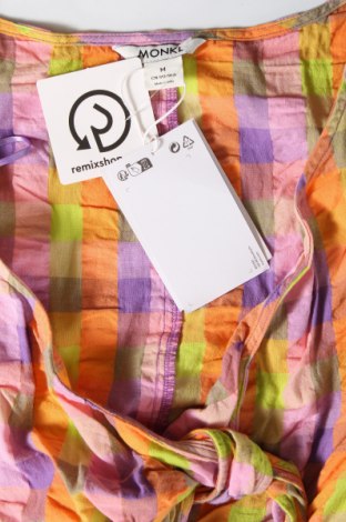 Kleid Monki, Größe M, Farbe Mehrfarbig, Preis 31,96 €