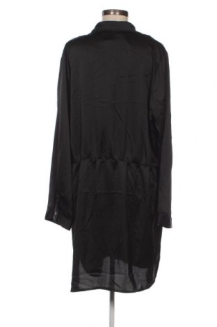 Kleid Pretty Little Thing, Größe XXL, Farbe Schwarz, Preis € 20,18