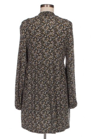 Kleid Pull&Bear, Größe M, Farbe Mehrfarbig, Preis € 6,75