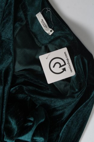 Kleid Reserved, Größe XS, Farbe Grün, Preis € 5,93