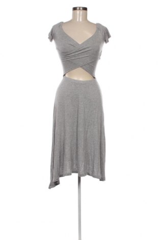 Kleid Reserved, Größe S, Farbe Grau, Preis € 7,20