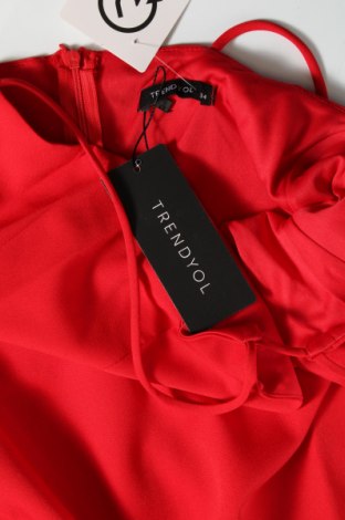 Kleid Trendyol, Größe XS, Farbe Rot, Preis 22,27 €