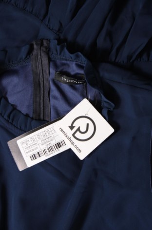 Šaty  Trendyol, Velikost M, Barva Modrá, Cena  1 565,00 Kč