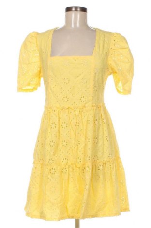 Šaty  Trendyol, Velikost L, Barva Žlutá, Cena  939,00 Kč