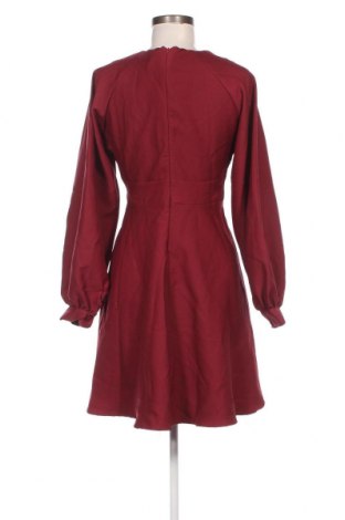 Kleid Trendyol, Größe L, Farbe Rot, Preis 33,76 €