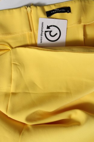 Sukienka Trendyol, Rozmiar M, Kolor Żółty, Cena 110,34 zł