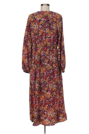 Kleid Usha, Größe M, Farbe Mehrfarbig, Preis 60,19 €