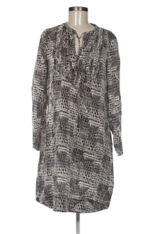 Kleid Whiite, Größe M, Farbe Schwarz, Preis 8,56 €