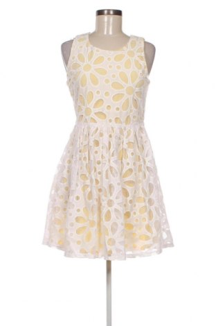 Φόρεμα Yumi, Μέγεθος M, Χρώμα Πολύχρωμο, Τιμή 14,00 €