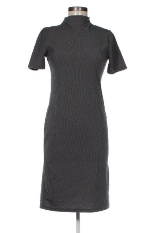 Kleid Zara Trafaluc, Größe L, Farbe Grau, Preis € 14,03