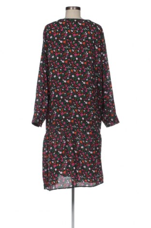 Kleid Zizzi, Größe 3XL, Farbe Mehrfarbig, Preis 33,40 €
