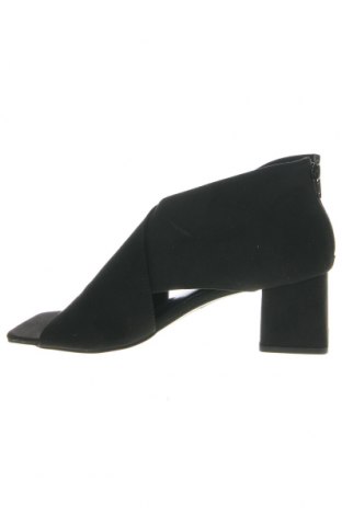 Sandále Next, Veľkosť 40, Farba Čierna, Cena  47,57 €