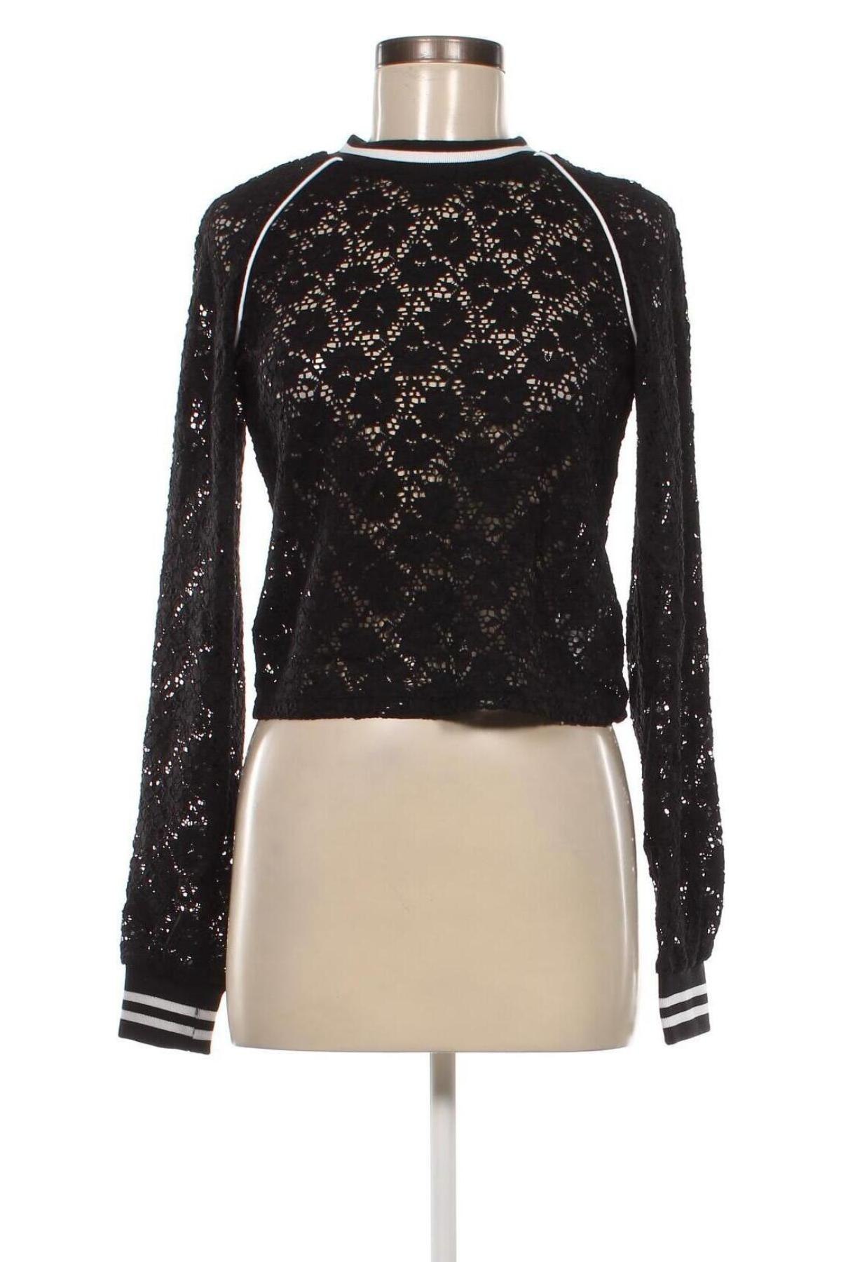 Дамска блуза Urban Classics, Размер XS, Цвят Черен, Цена 12,00 лв.