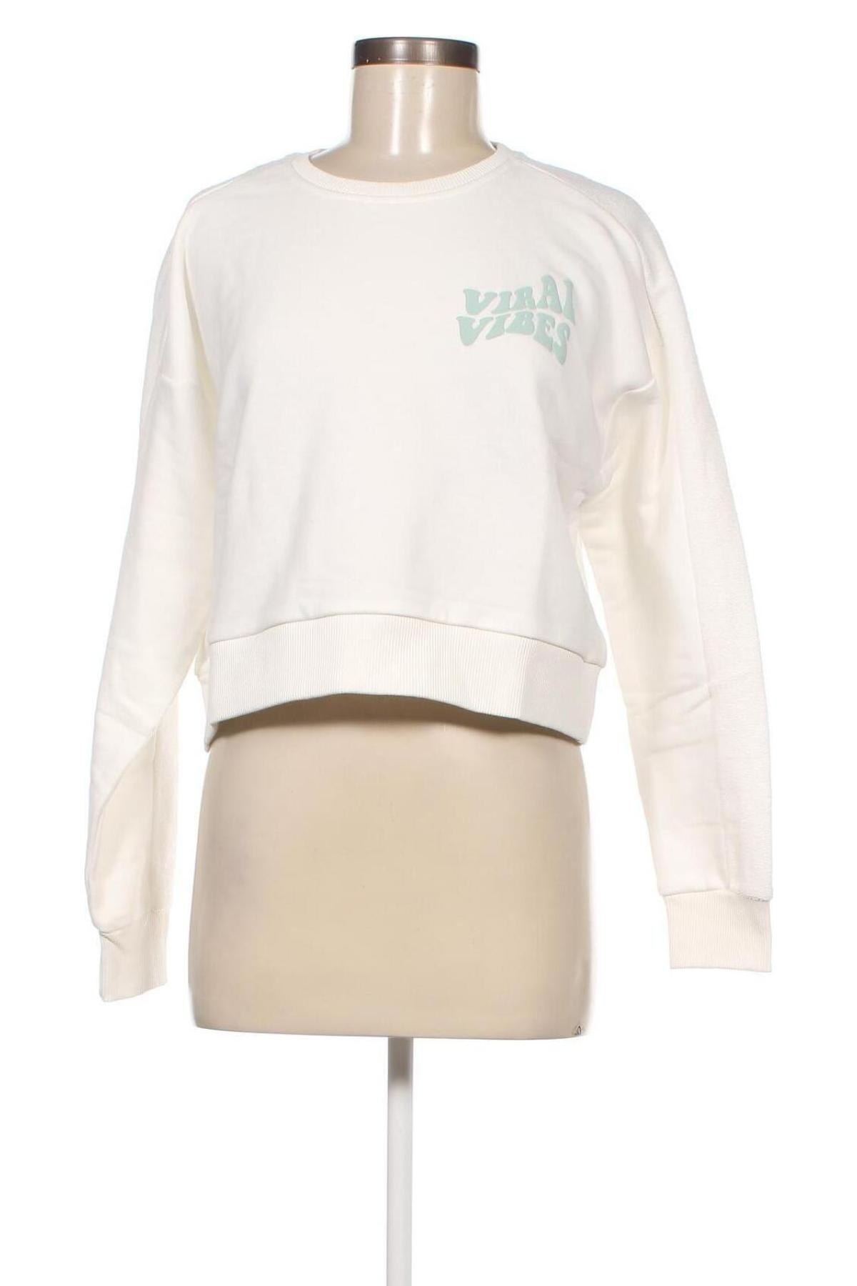 Γυναικεία μπλούζα Viral Vibes, Μέγεθος M, Χρώμα Λευκό, Τιμή 11,91 €