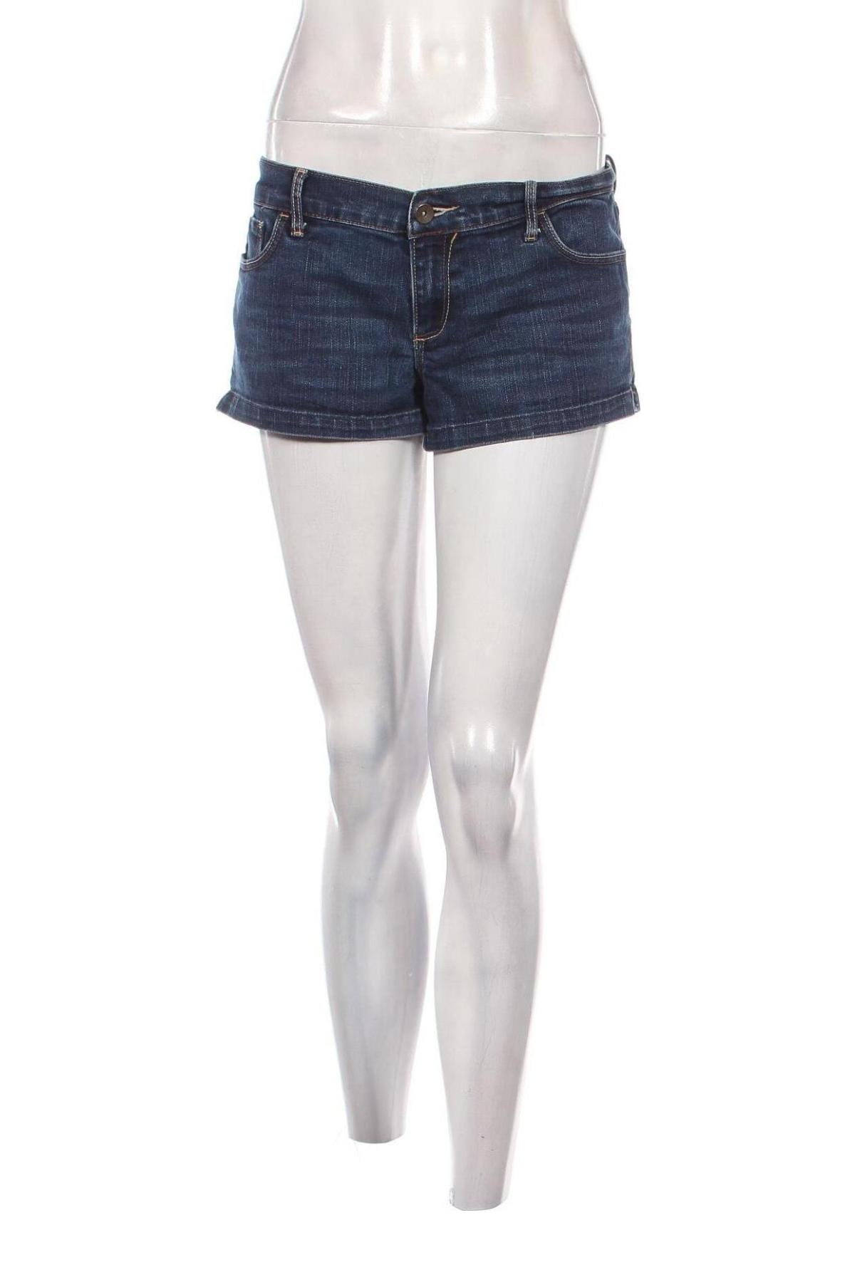 Дамски къс панталон Abercrombie & Fitch, Размер M, Цвят Син, Цена 24,30 лв.