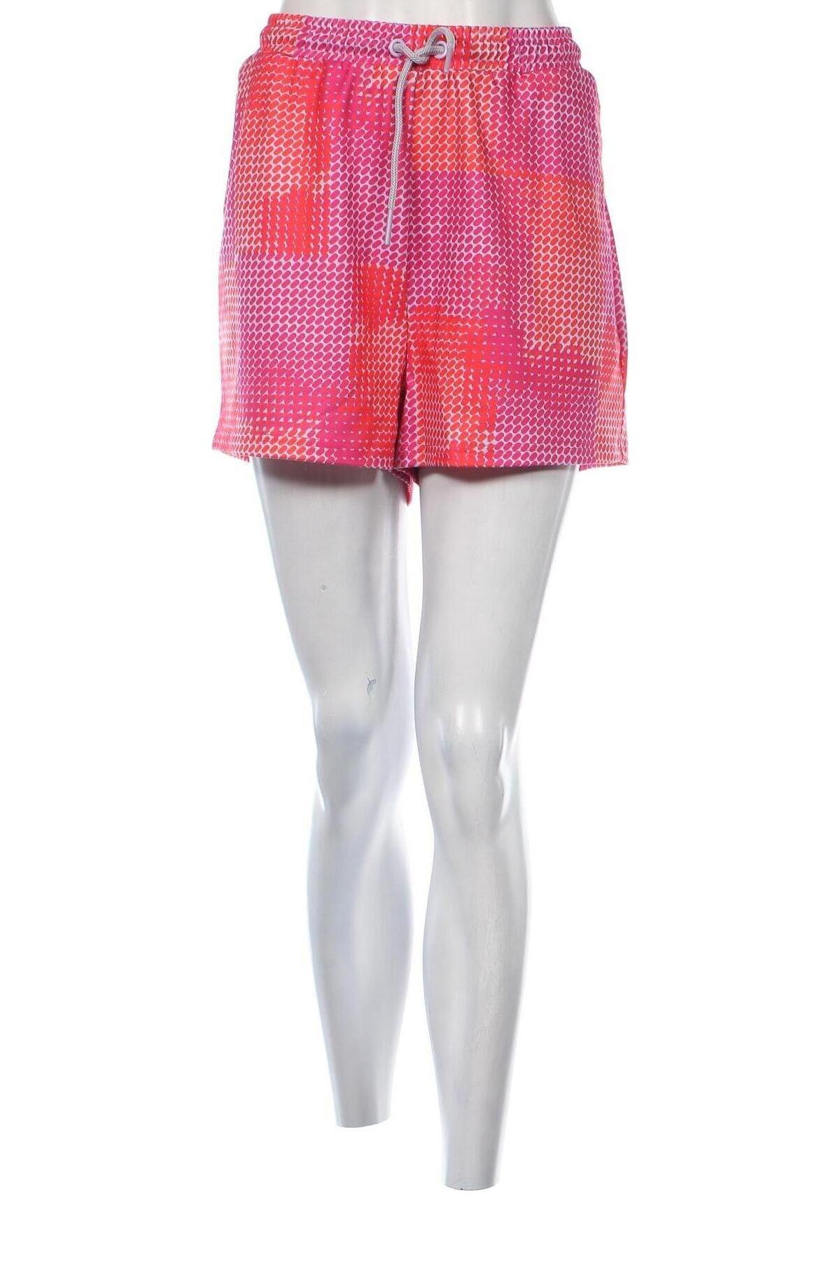 Γυναικείο κοντό παντελόνι FILA, Μέγεθος XL, Χρώμα Πολύχρωμο, Τιμή 39,69 €