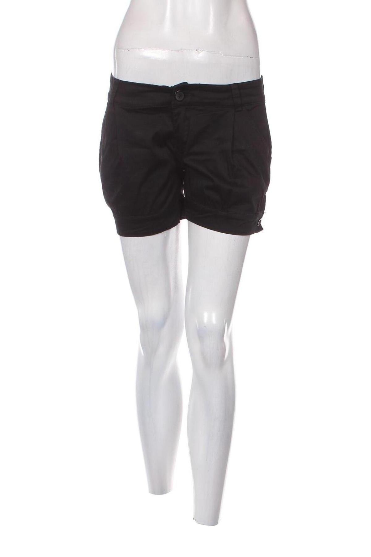 Дамски къс панталон Patty Moon, Размер M, Цвят Черен, Цена 7,96 лв.
