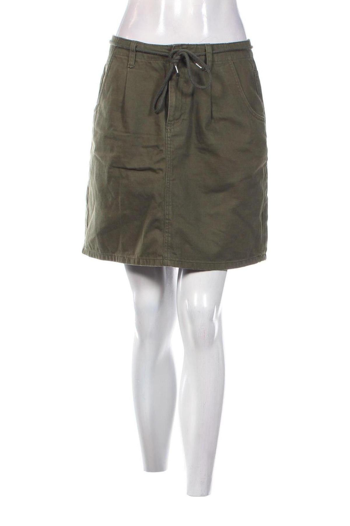Pantaloni scurți de femei Promod, Mărime M, Culoare Verde, Preț 84,78 Lei