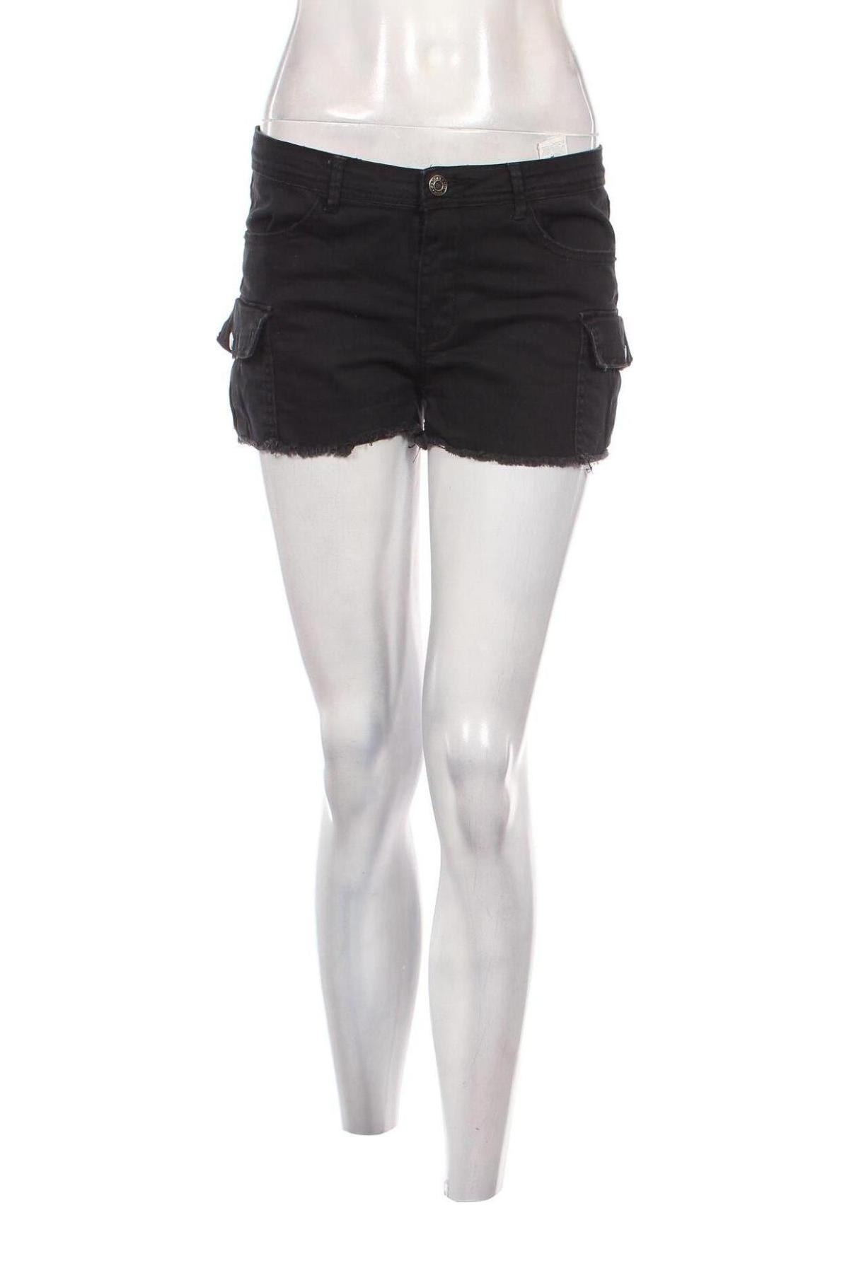 Дамски къс панталон Sinsay, Размер M, Цвят Черен, Цена 7,08 лв.