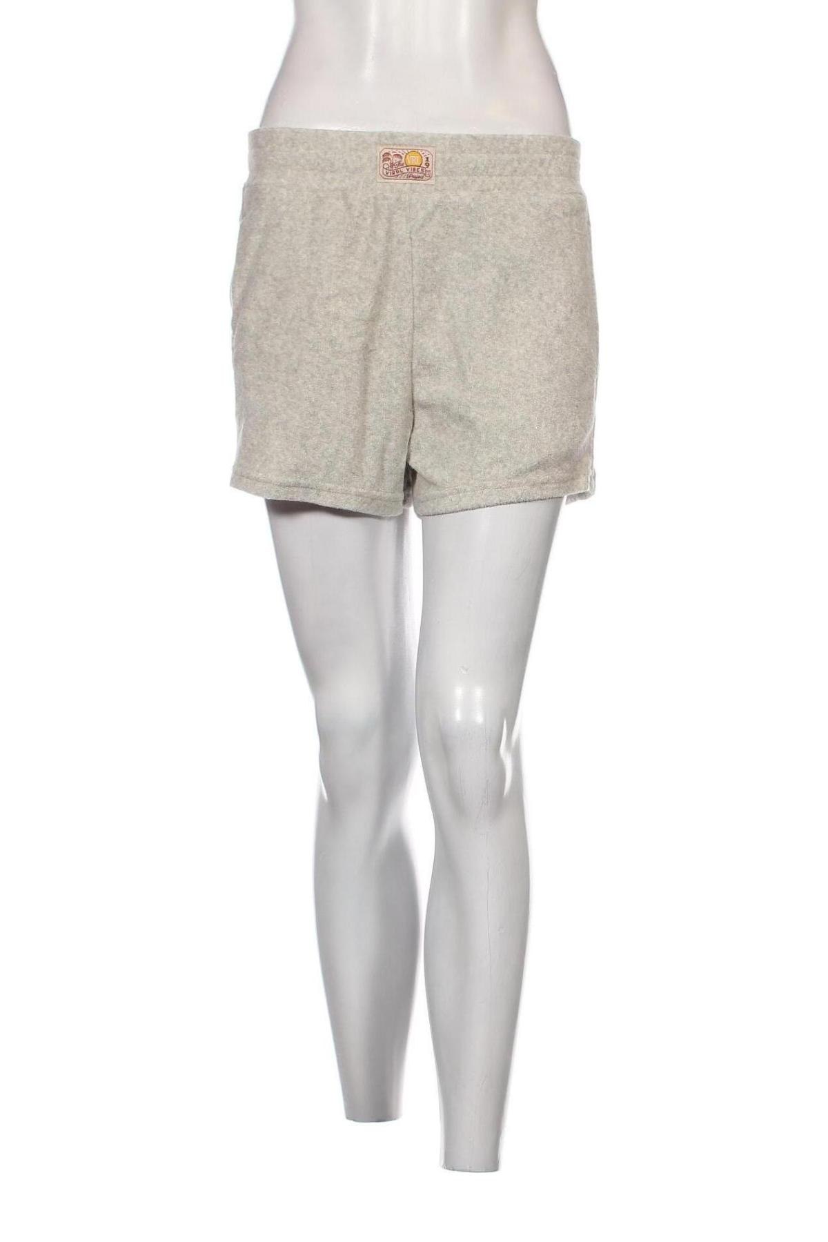 Γυναικείο κοντό παντελόνι Viral Vibes, Μέγεθος S, Χρώμα Γκρί, Τιμή 5,95 €