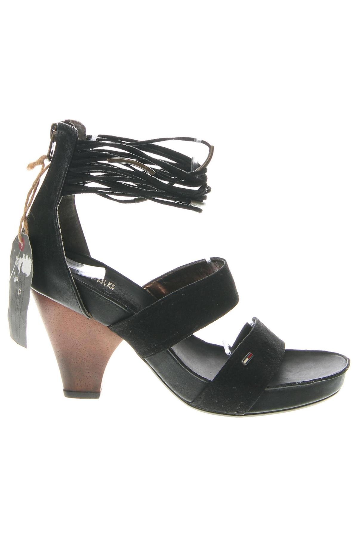Дамски обувки Tommy Hilfiger, Размер 39, Цвят Черен, Цена 328,86 лв.