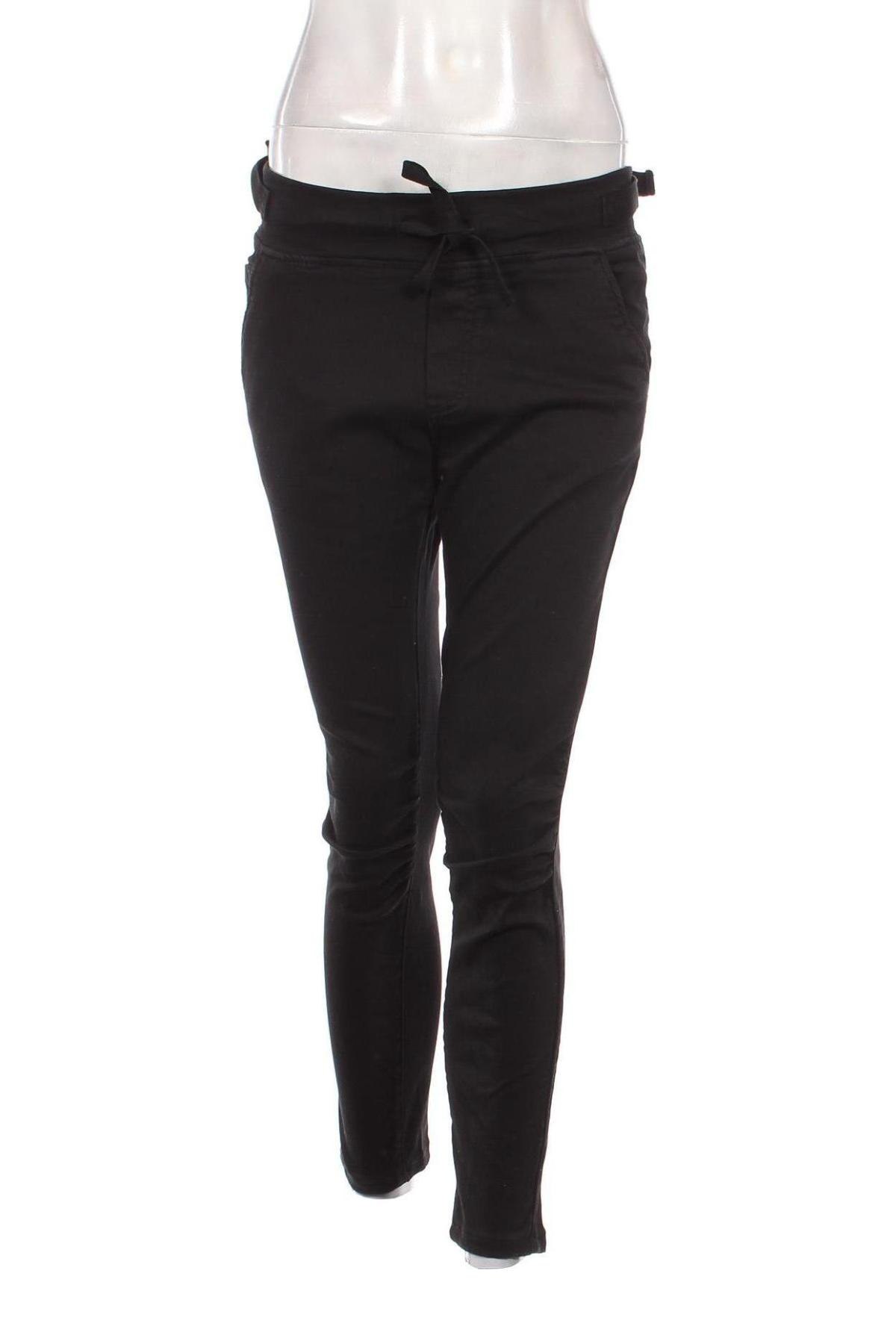 Pantaloni de femei Melly M, Mărime M, Culoare Negru, Preț 244,38 Lei